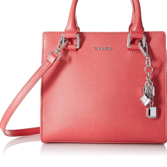 Calvin Klein Handbags - Calvin Klein satchel